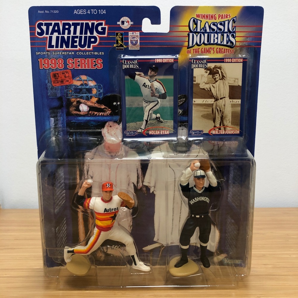 Kenner Starting Lineup 1998 Classic Doubles Nolan Ryan Walter Johnson Figures